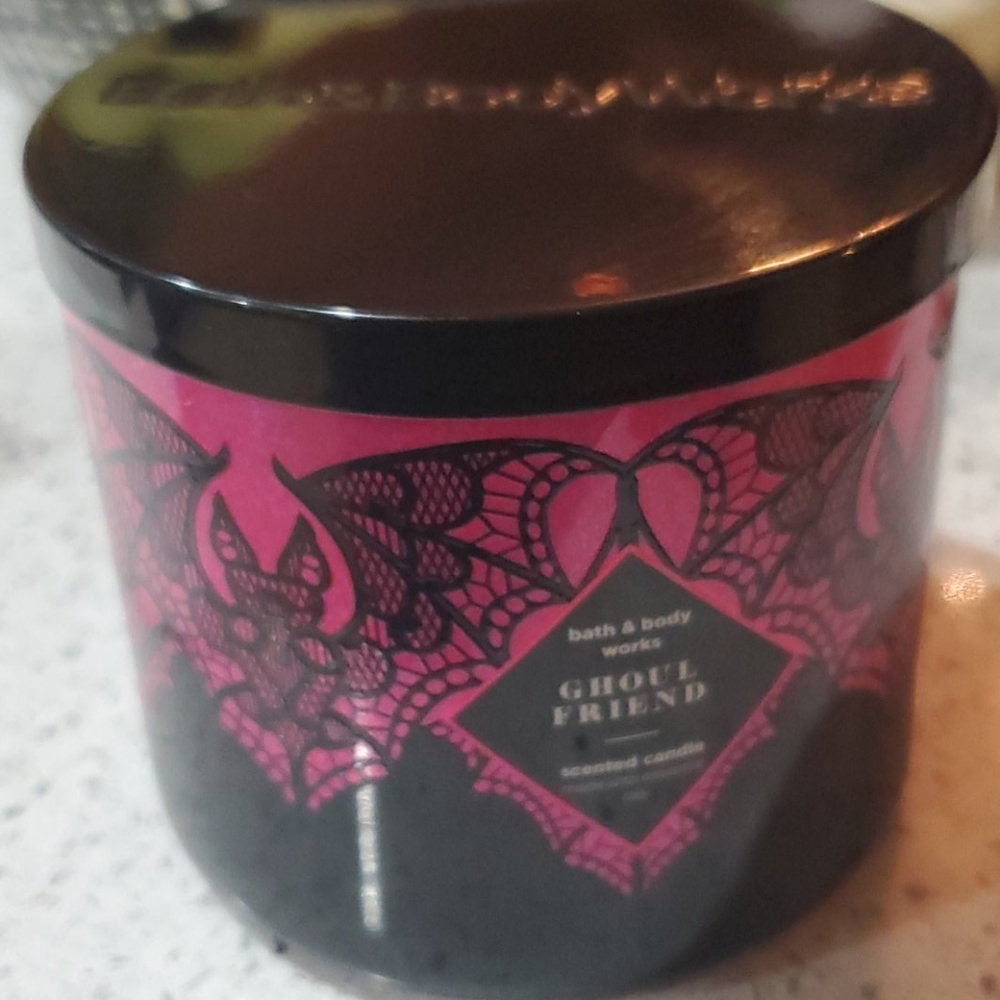 BBW CANDLE - Picture 4 of 4